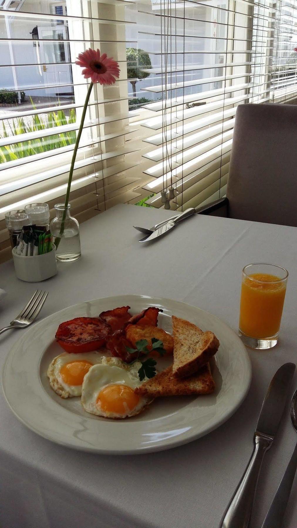 Quarters Hotel Durban Ngoại thất bức ảnh